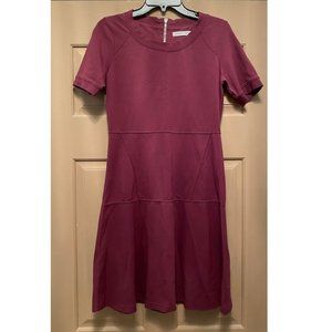 Athleta burgundy short sleeve dress size Small